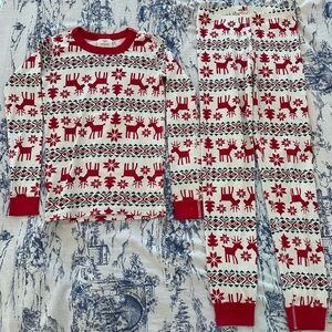 Hanna Anderson Holiday Dear Deer HannaJams Pajama Set, Size 12 (150 cm)